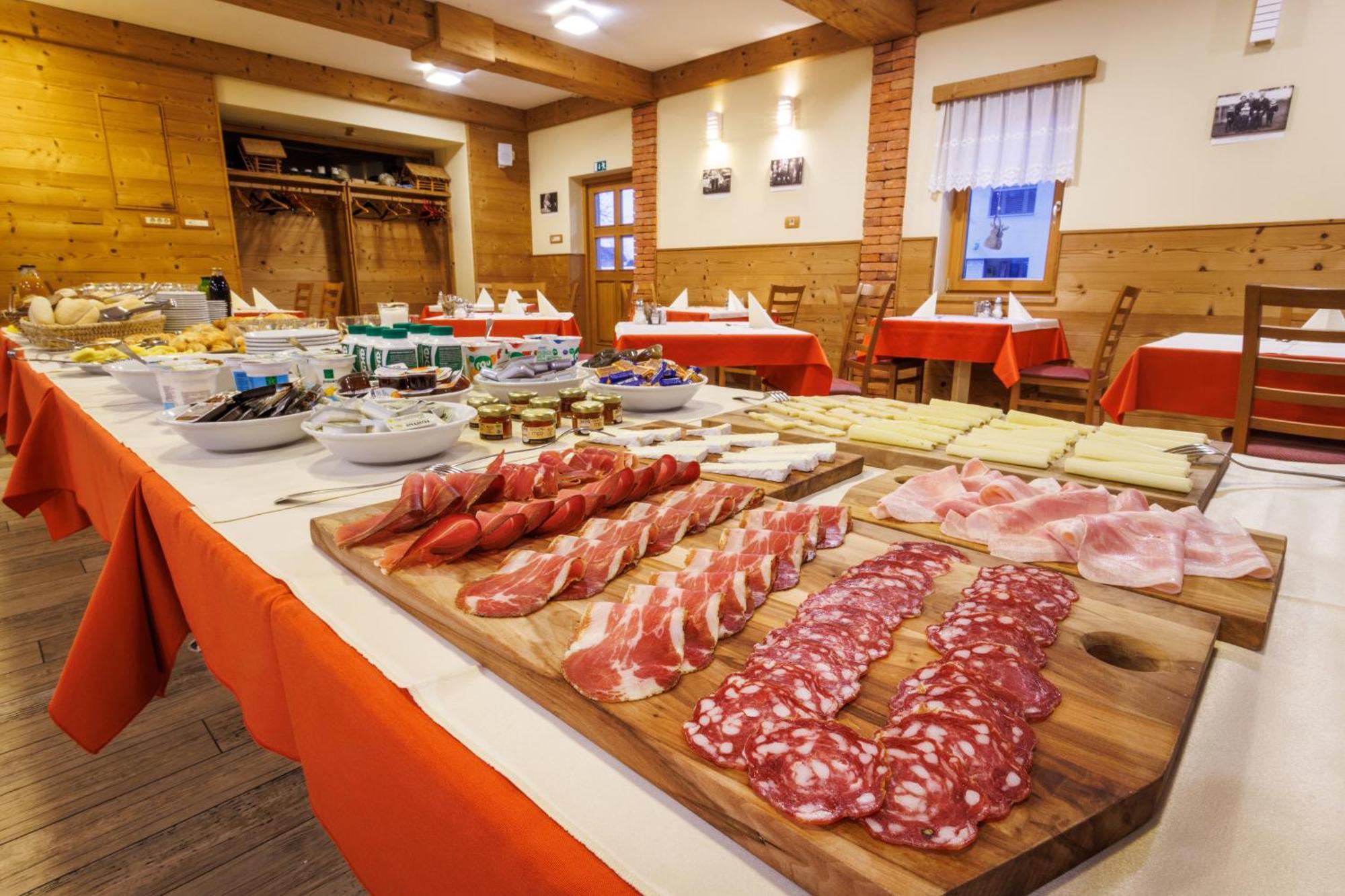 Готель Mobile House Vegov Hram Dol pri Ljubljani Екстер'єр фото